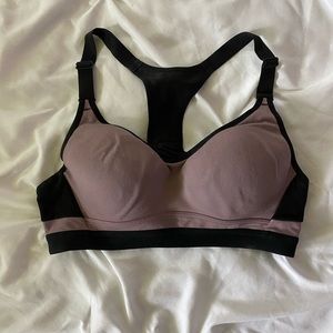 VICTORIA SPORT Sports Bra